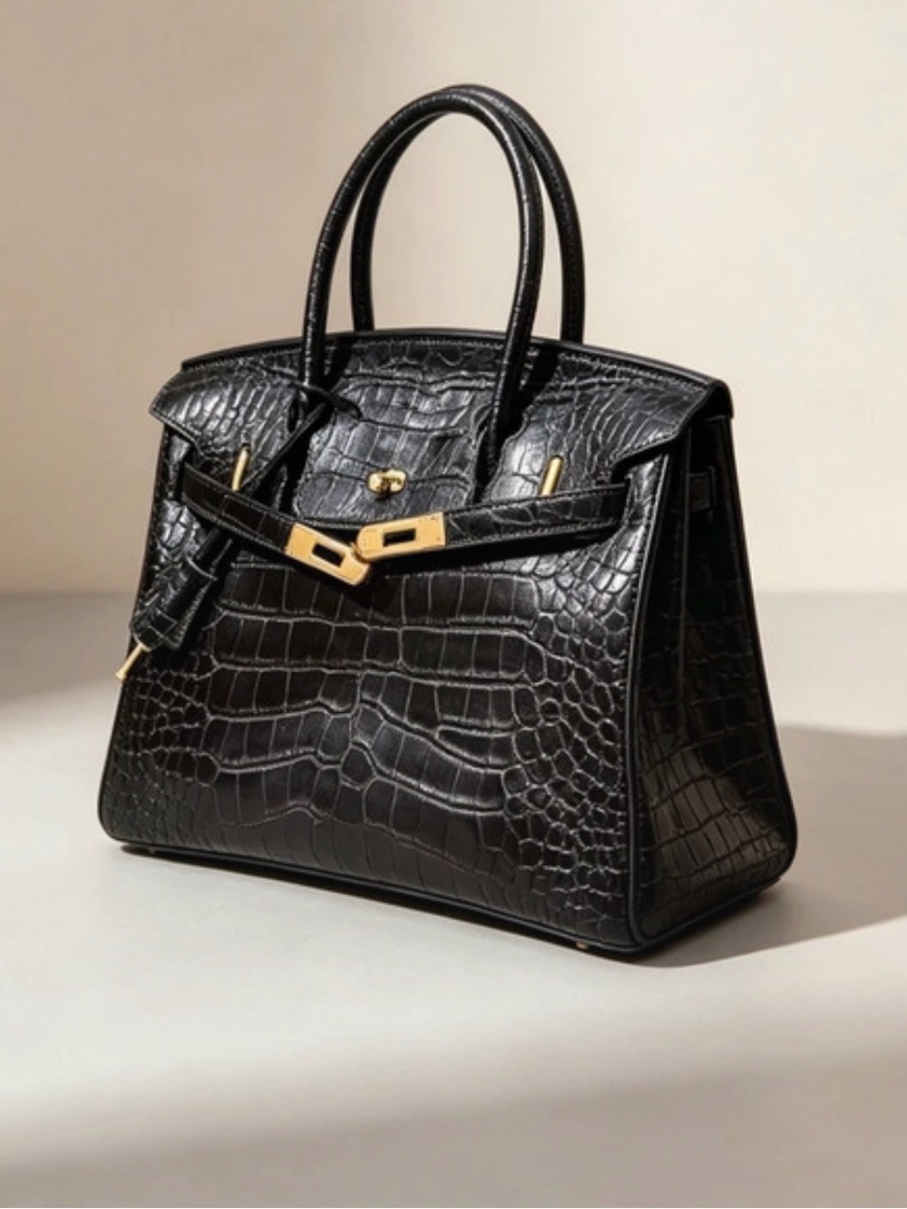 Top handle croc style satchel leather bag black/gold hardware